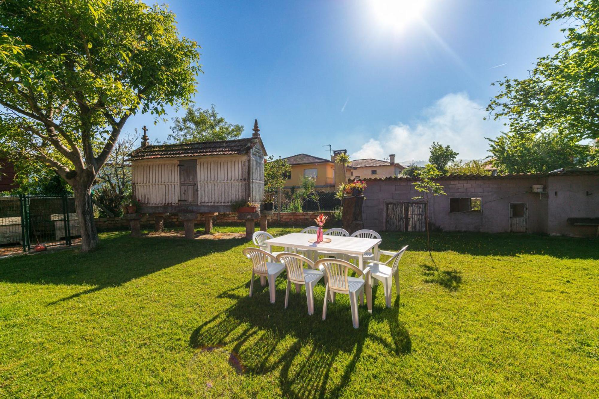 Retiro Rural Con Parking By Cabana Rentals Виго Екстериор снимка